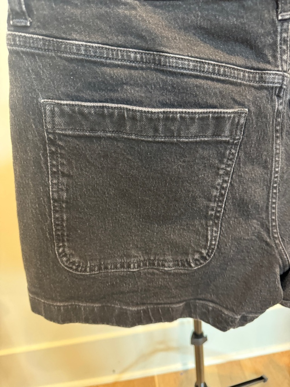 Madewell Black Denim Patch-Pocket Shorts - Picture 4 of 5